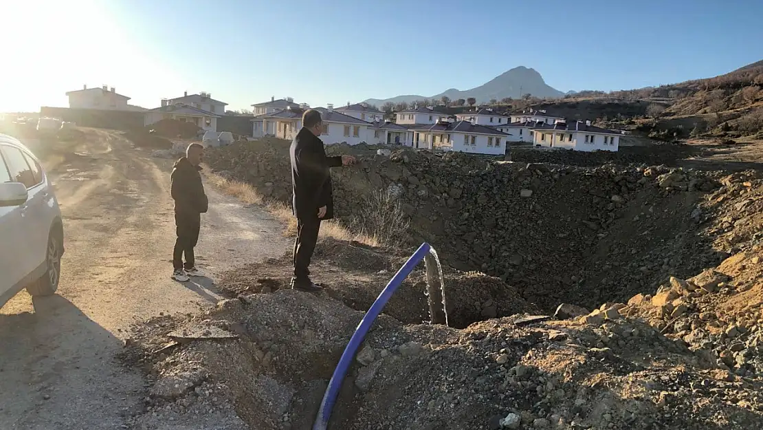 Arıcak'ta içme suyu isale hattı çalışmaları sona erdi