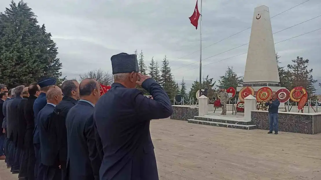 Malatya'da 18 Mart Şehitleri Anma Günü ve Çanakkale Zaferi'nin 110. yıl dönümü törenle kutlandı