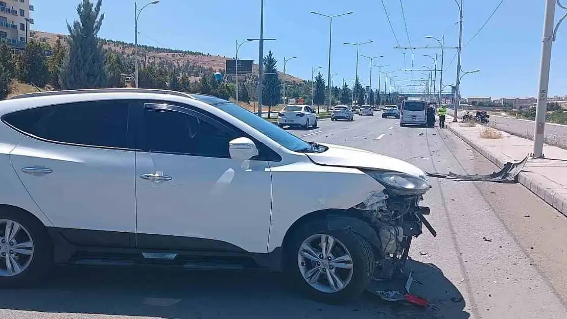 Malatya'da iki ayrı trafik kazasında 2 kişi yaralandı
