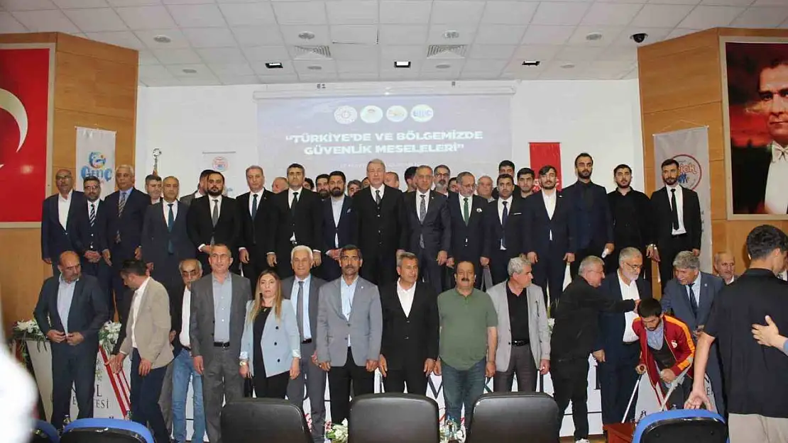 TBMM Milli Savunma Komisyonu Başkanı Akar: 'El birliği, gönül birliği ile terör belasından, milletimizi, 86 milyonu kurtaracağız'