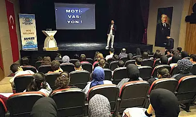 Malatya'da öğrencilere kaygı ve motivasyon semineri