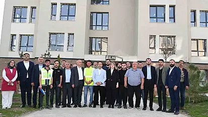 AK Parti heyeti, Doğanşehir'de deprem sonrası çalışmaları inceledi