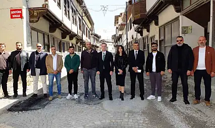 Karademir: 'Yeşilyurt'un kalbi olan bu bölge 25 aydır çözümsüzlüğe terk edildi'