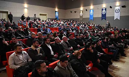 Malatya Turgut Özal Üniversitesi'nde kayısı paneli düzenlendi