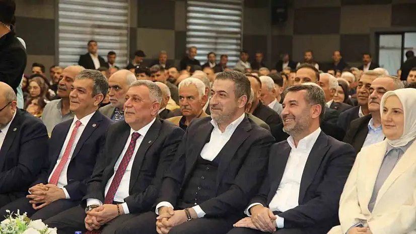 AK Parti Elazığ İl Teşkilatı'nda bayramlaşma