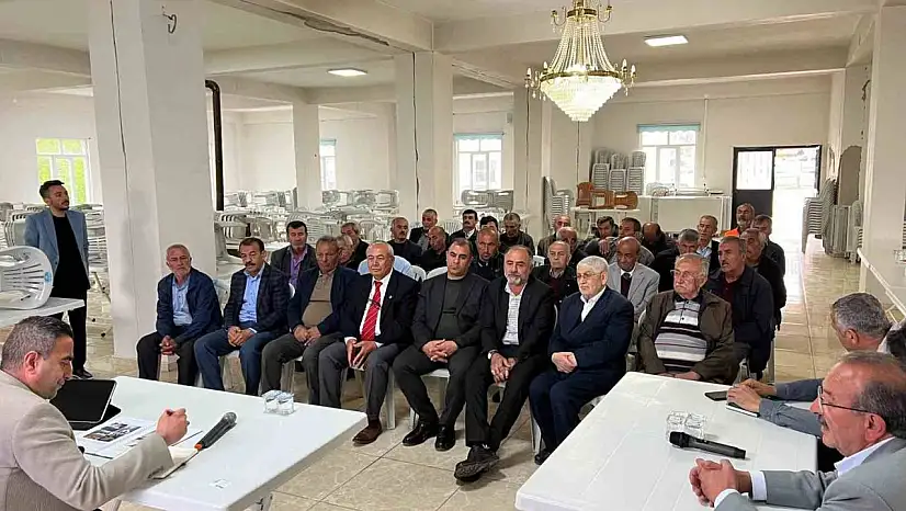 Akçadağ'da Başkan Ulutaş'ın vatandaşla buluşmaları devam ediyor