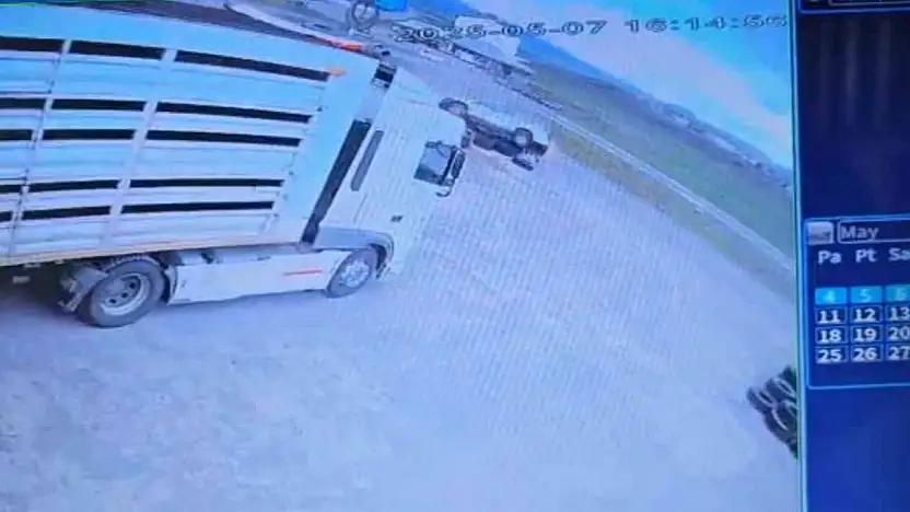 Bingöl'de iki araç çarpıştı: 2'si ağır 7 yaralı